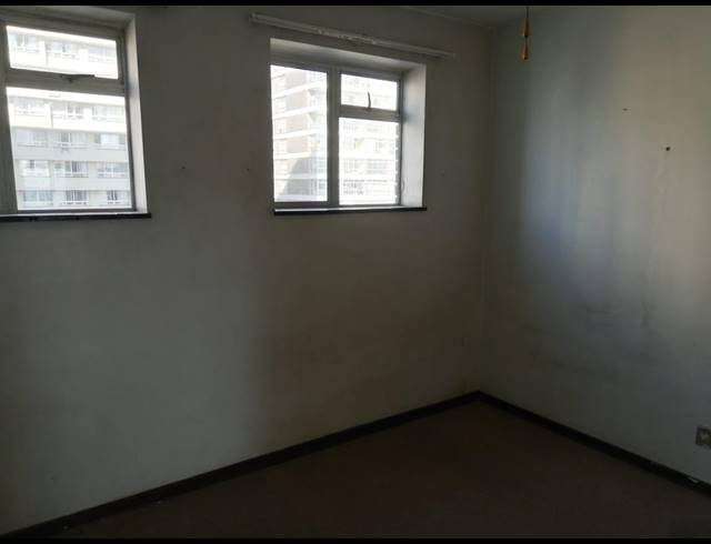 2.5 BEDROOM APARTMENT TO LET IN NORTH BEACH